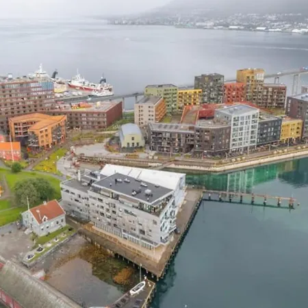 Modern At Vervet In * Tromsø